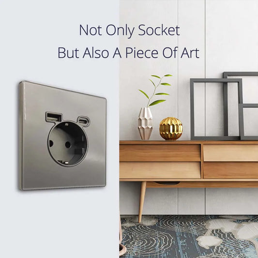 Wallpad Luxe EU Stopcontact met USB-C (5V/3.1A) – Gehard Glazen Paneel